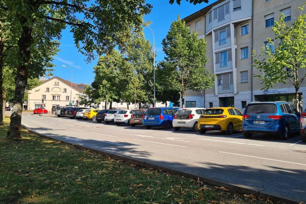 Le P'Tit Saint-Pierre - Centre Ville - Parking Pontarlier Eksteriør billede